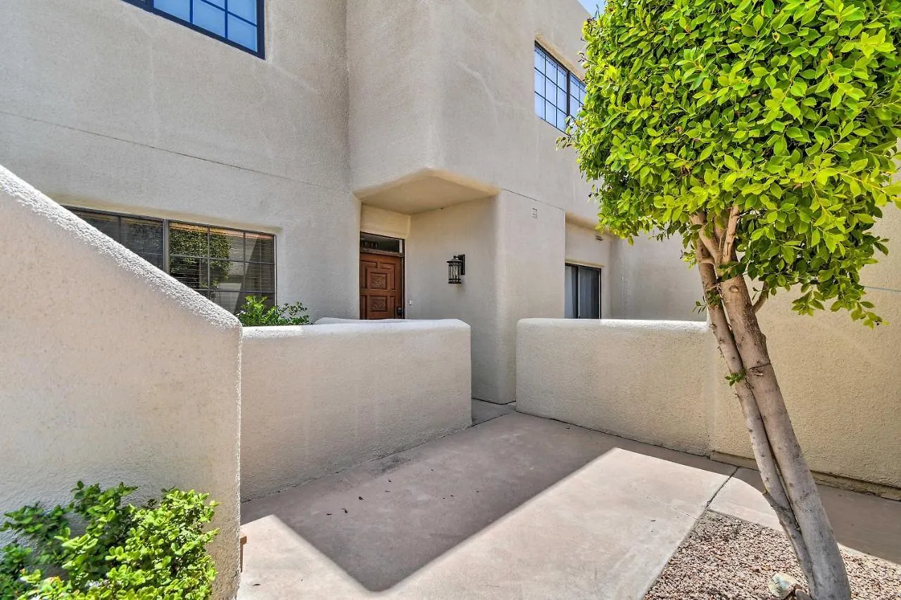 Phoenix Home With Pool Access And Golf Course Views