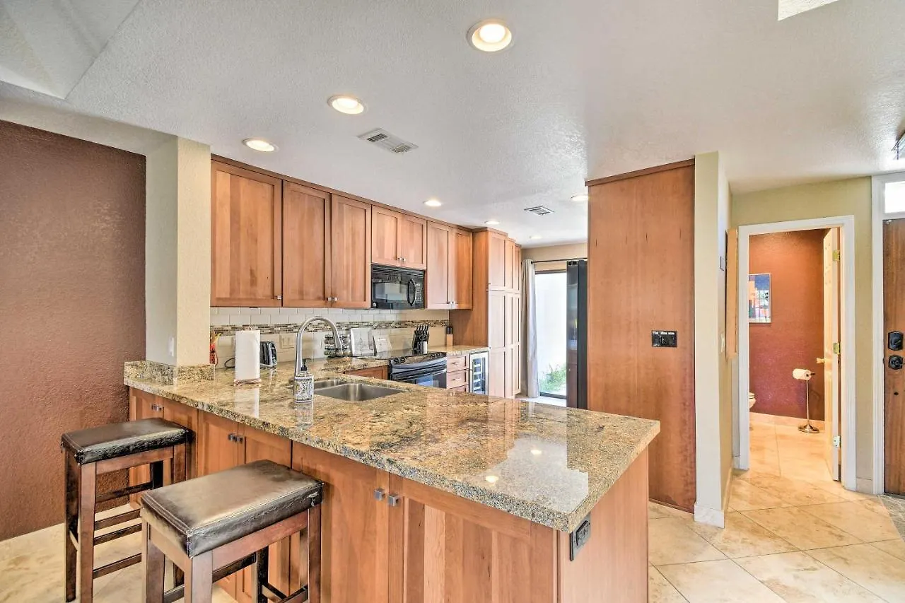 Phoenix Home With Pool Access And Golf Course Views בית נופש