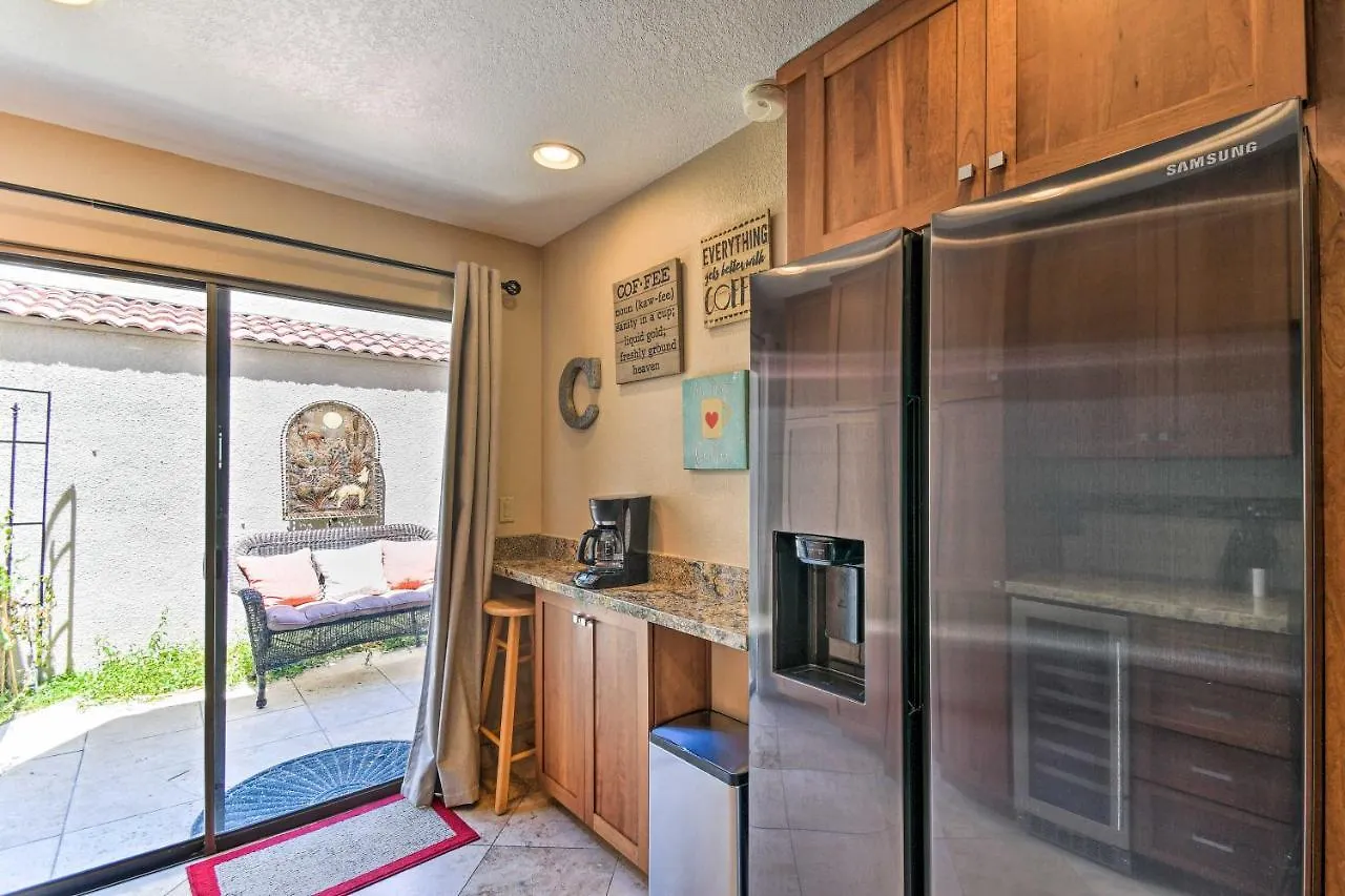 Phoenix Home With Pool Access And Golf Course Views בית נופש